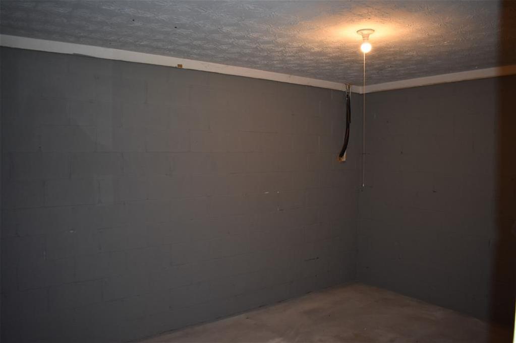 Photo #30