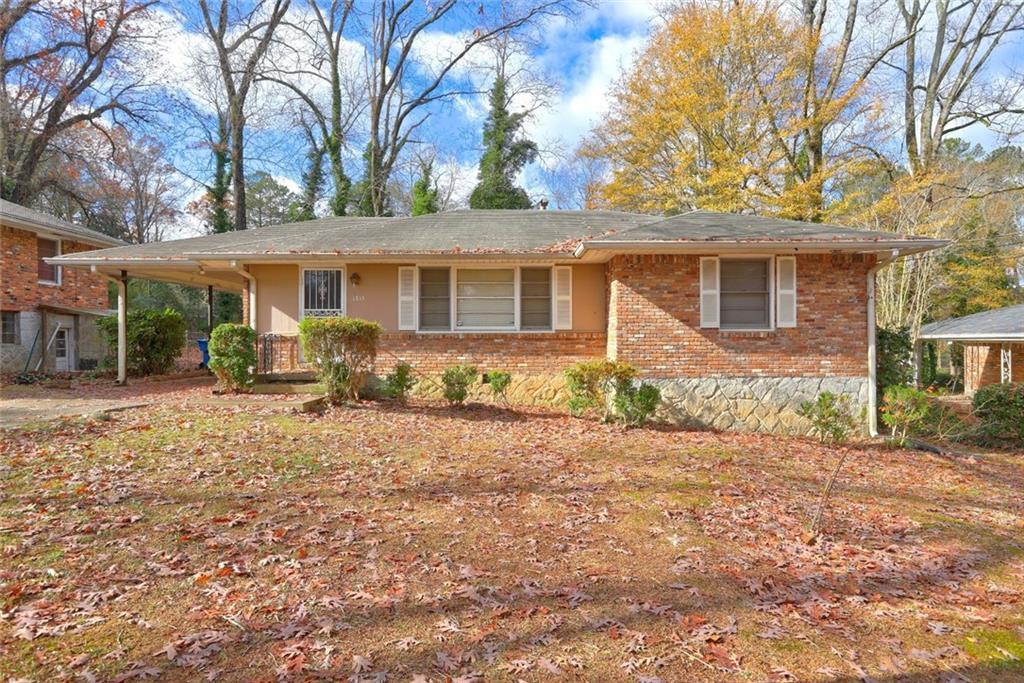 Photo one of 1815 Windsor Sw Dr Atlanta GA 30311 | MLS 7564698F