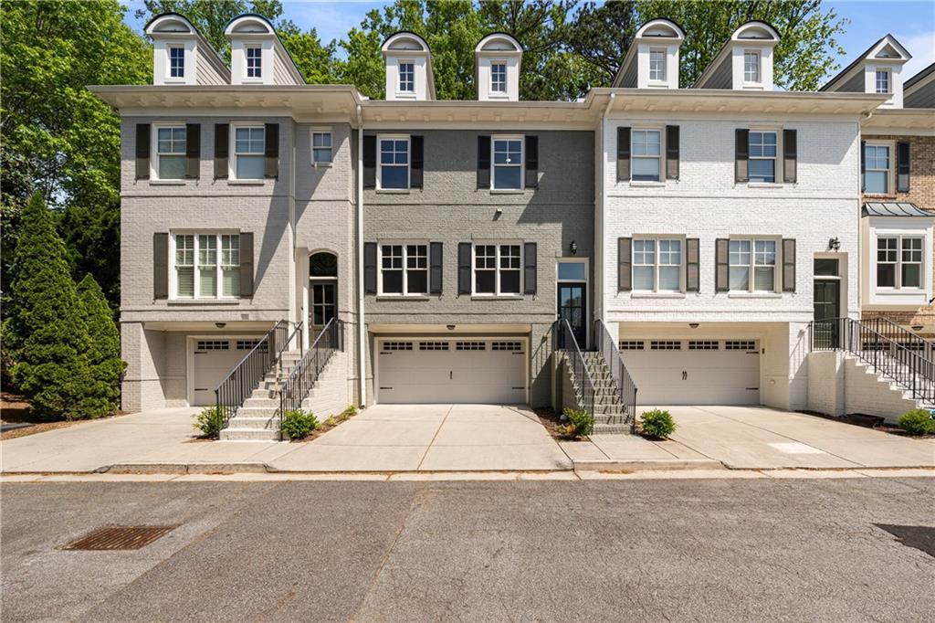 Photo one of 404 Wade Creek Rd Alpharetta GA 30009 | MLS 7565712F