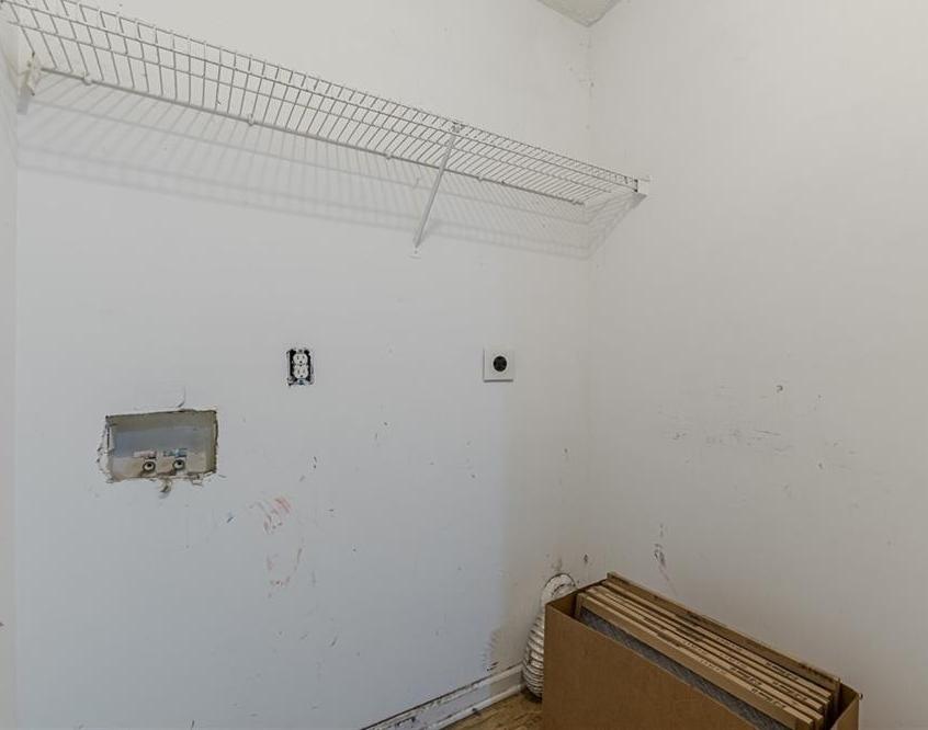 Photo #33