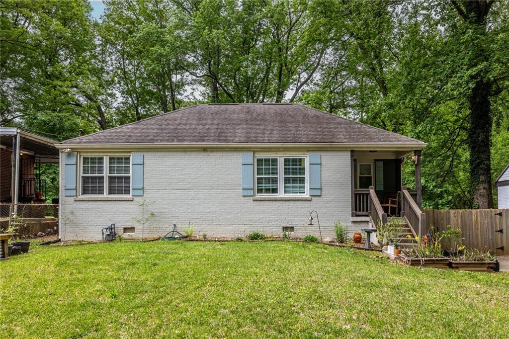 Photo one of 1866 Tiger Flowers Nw Dr Atlanta GA 30314 | MLS 7566949F