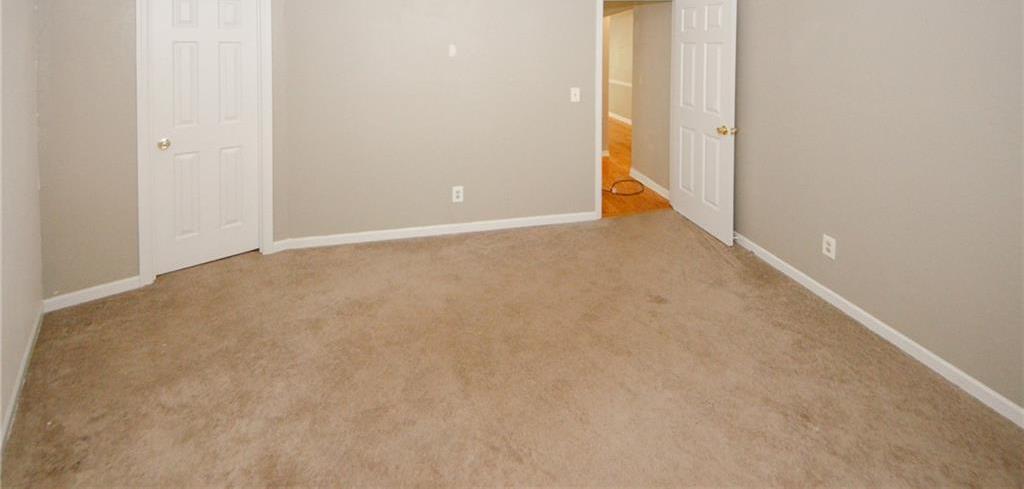 Photo #6