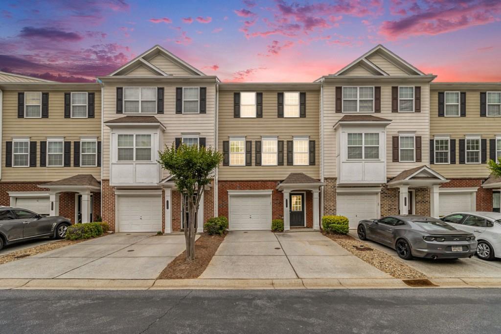 Photo one of 2513 Ivey Crest Cir Tucker GA 30084 | MLS 7567943F