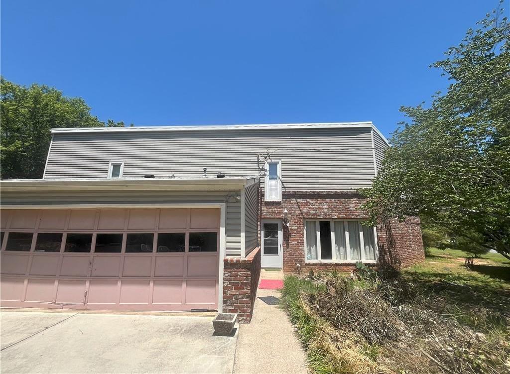 Photo one of 3215 Hembry Ct Marietta GA 30062 | MLS 7568575F