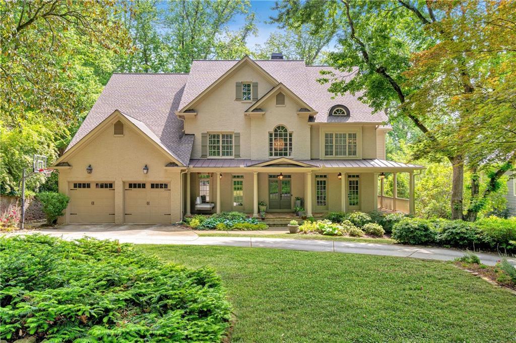 Photo one of 3925 Sheldon Ne Dr Atlanta GA 30342 | MLS 7568850F