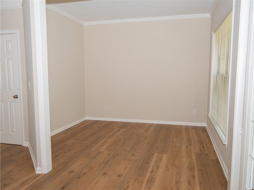 Photo #6