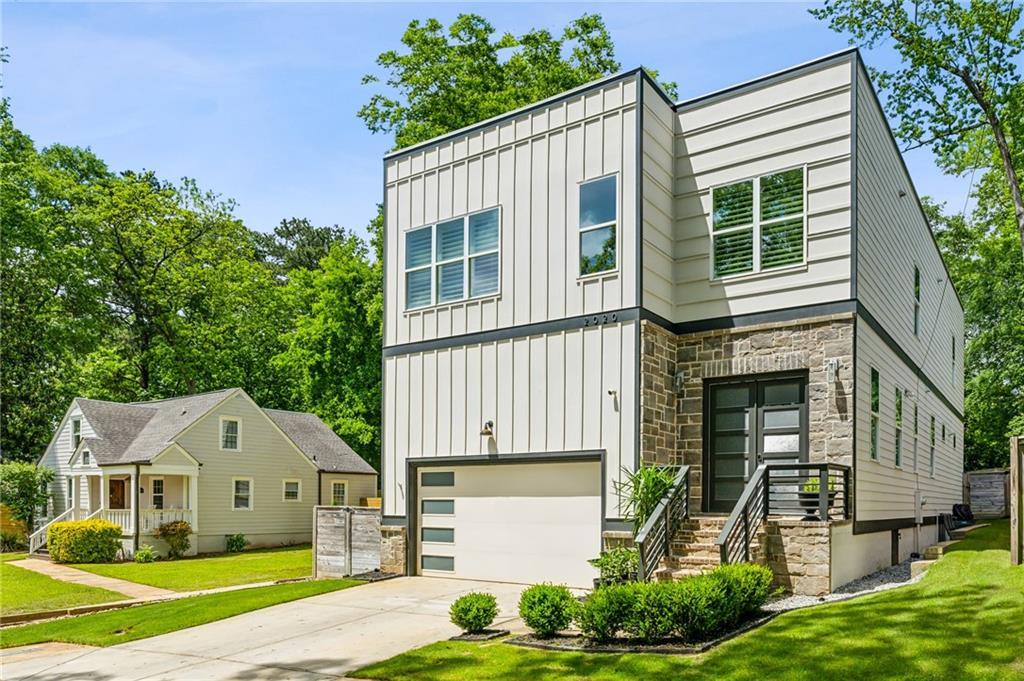 Photo one of 2020 Bixby Se St Atlanta GA 30317 | MLS 7571203F