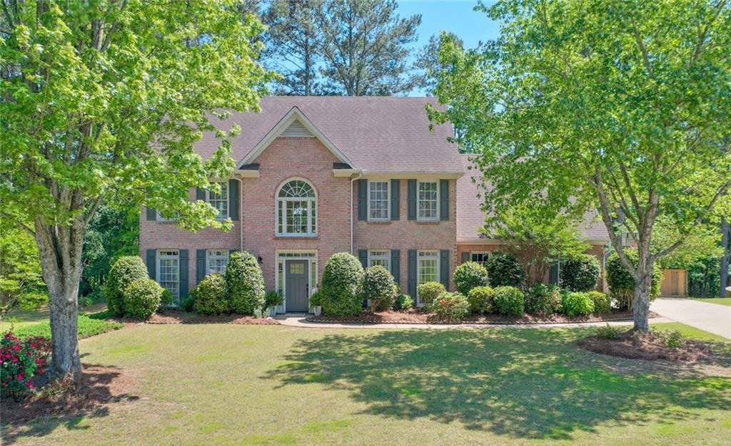 Photo one of 630 Silverberry Ln Sugar Hill GA 30518 | MLS 7571518F