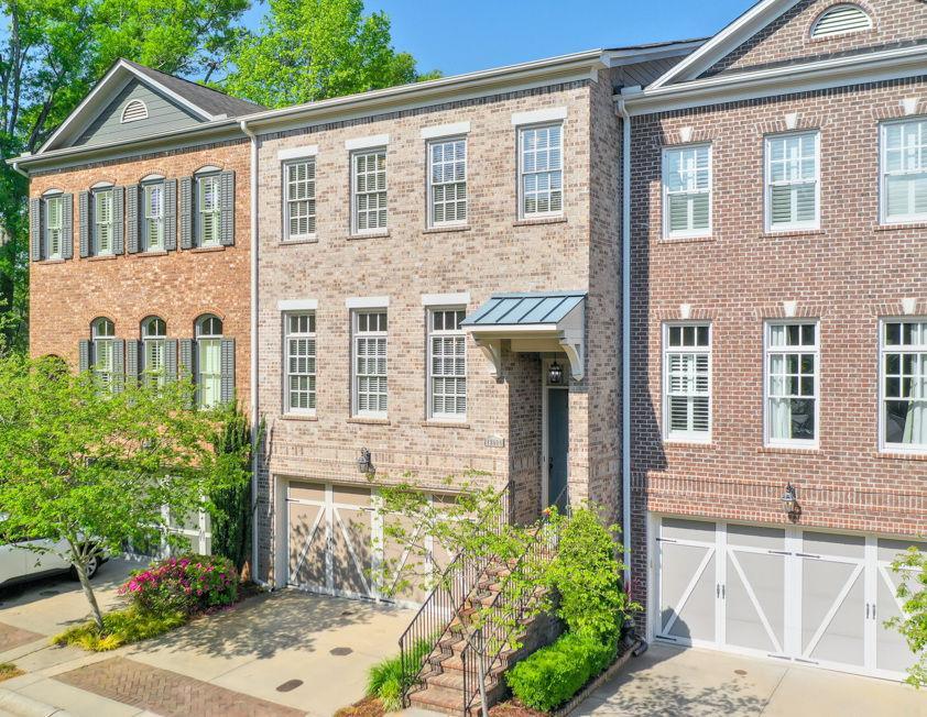 Photo one of 12084 Cotton Aly Alpharetta GA 30009 | MLS 7571597F