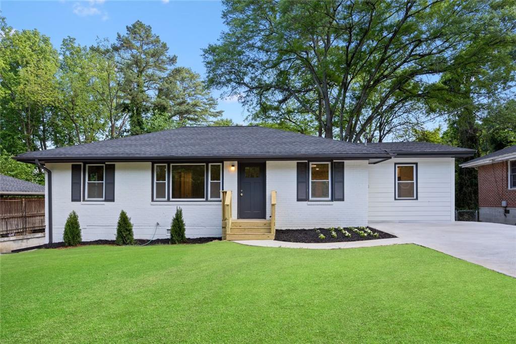 Photo one of 2805 Long Way Decatur GA 30032 | MLS 7571838F