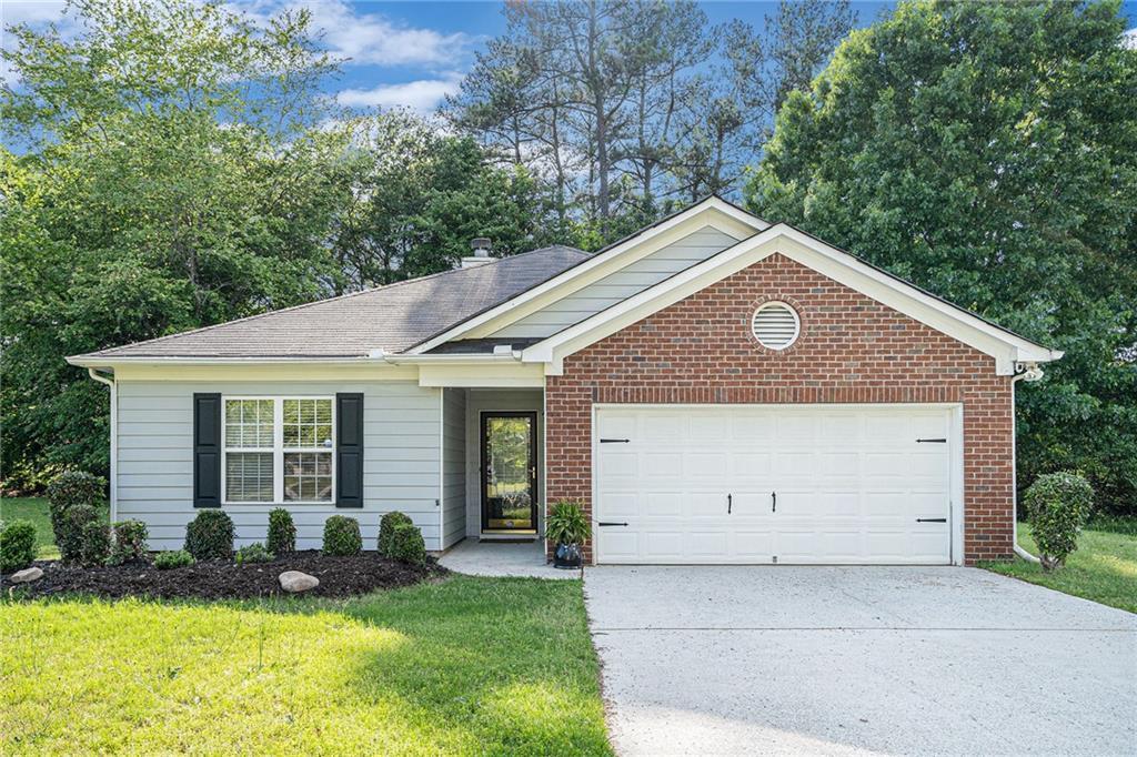 Photo one of 5527 Jerome Rd College Park GA 30349 | MLS 7572617F