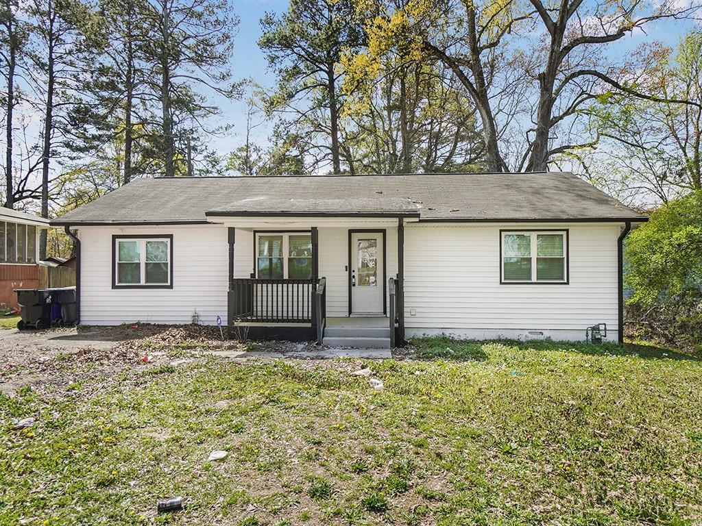 Photo one of 117 Spring St Stockbridge GA 30281 | MLS 7573361F