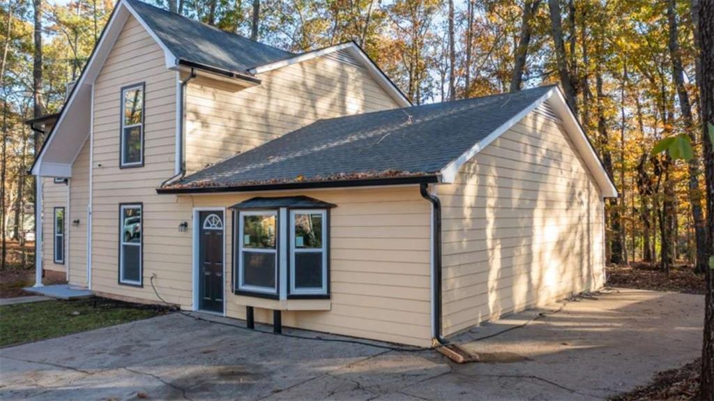 Photo one of 7156 Whitfield Dr Riverdale GA 30296 | MLS 7573813F