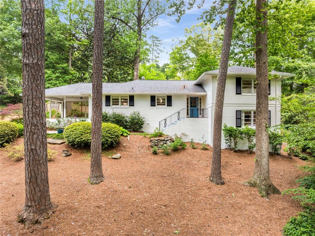 Photo one of 504 Kingswood Nw Ln Atlanta GA 30305 | MLS 7576332F