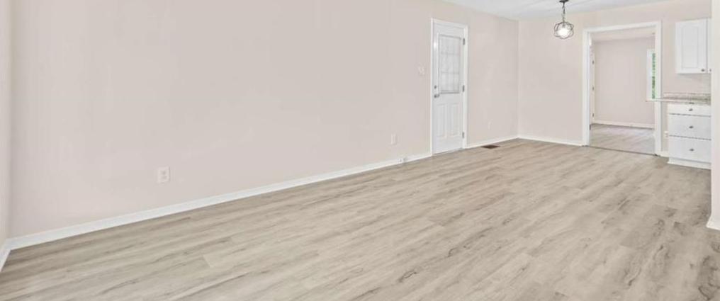 Photo #8