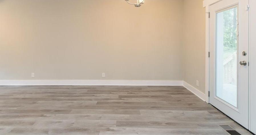 Photo #11