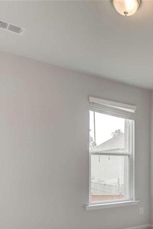 Photo #9