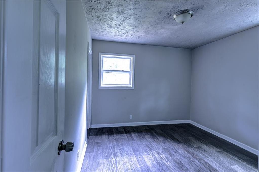 Photo #8