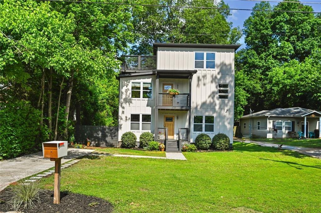 Photo one of 670 Parker Ave Decatur GA 30032 | MLS 7580209F