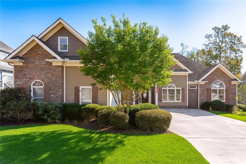 Photo one of 2041 Democracy Dr Buford GA 30519 | MLS 7580859F