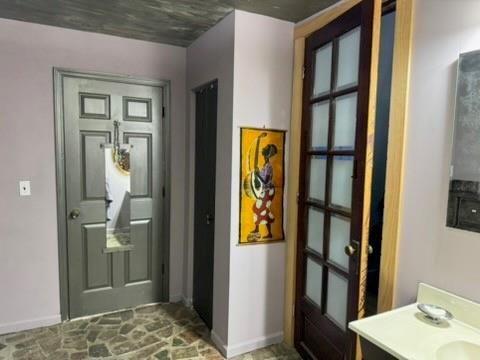 Photo #12