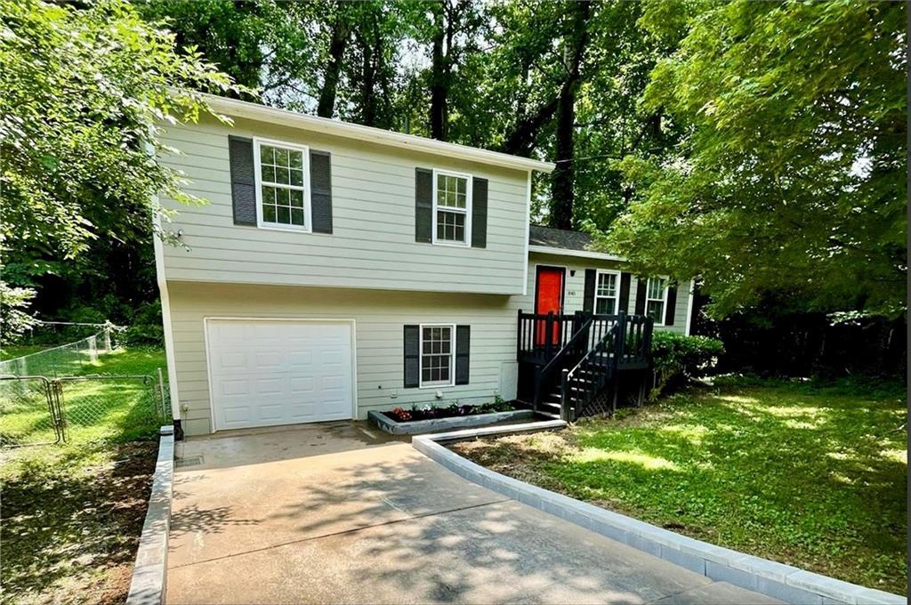 Photo one of 840 Wells Se Cir Smyrna GA 30080 | MLS 7583592F