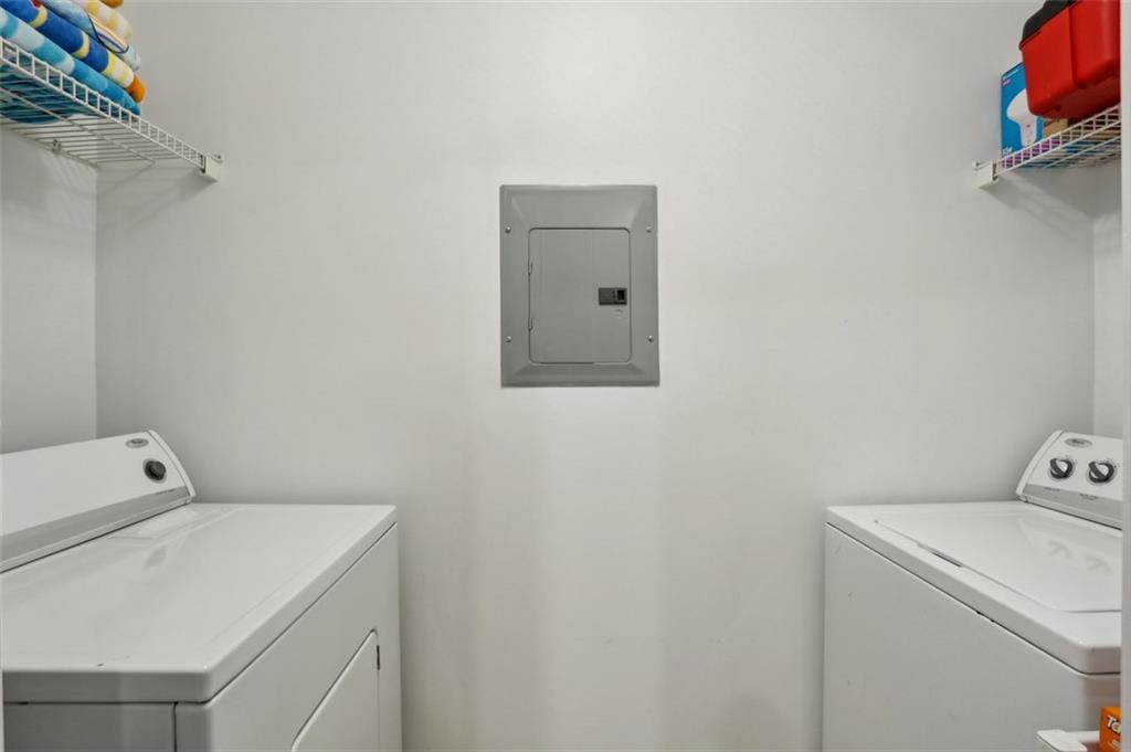 Photo #11