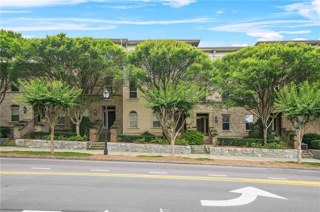 Photo one of 1199 Lavista Ne Rd Atlanta GA 30324 | MLS 7584640F