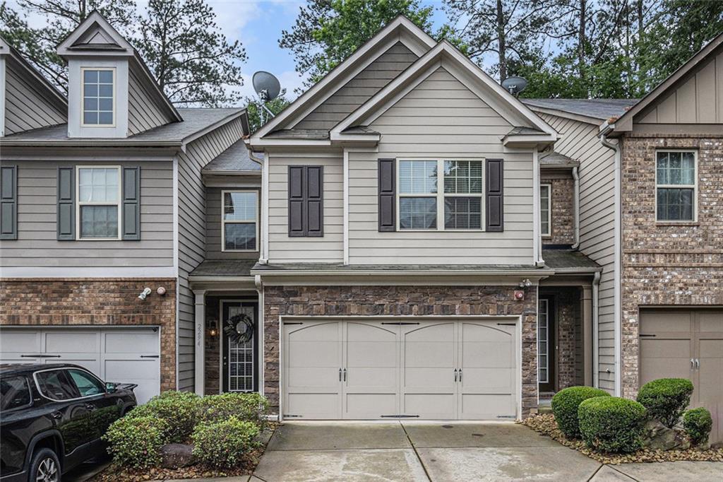 Photo one of 2294 Spicy Pine Ln Lawrenceville GA 30044 | MLS 7588252F