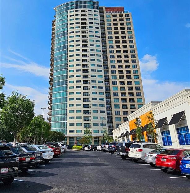 Photo one of 4561 Olde Perimeter Way # 608 Dunwoody GA 30346 | MLS 7588657F