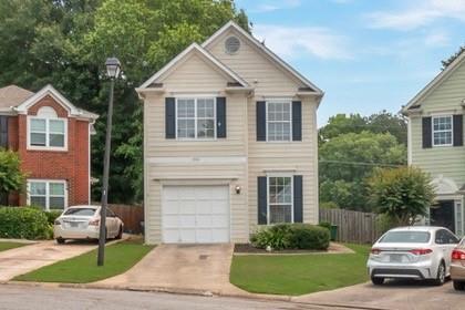 Photo one of 3984 Oak Glenn Dr Duluth GA 30096 | MLS 7589842F