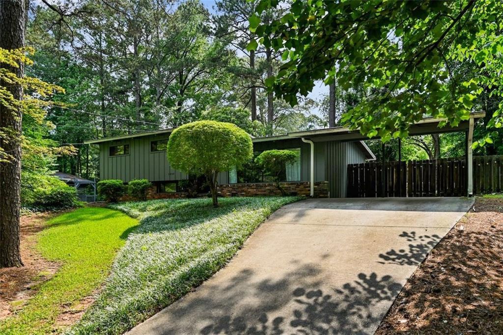 Photo one of 3408 Chestnut Dr Doraville GA 30340 | MLS 7590236F