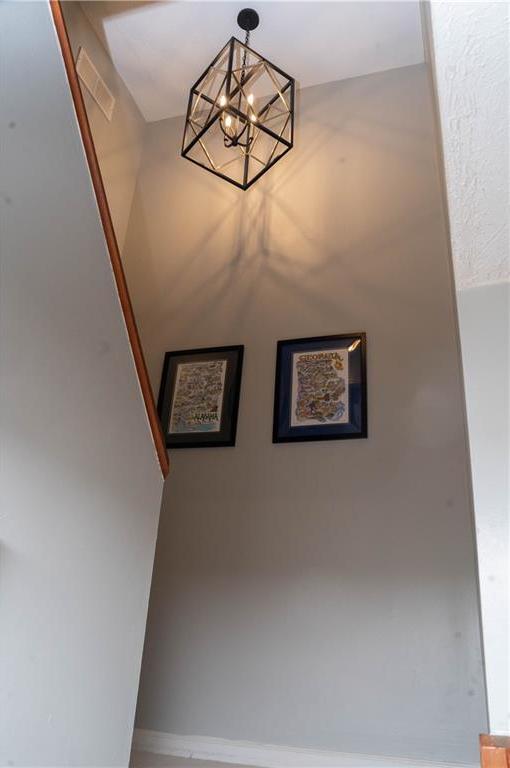 Photo #33