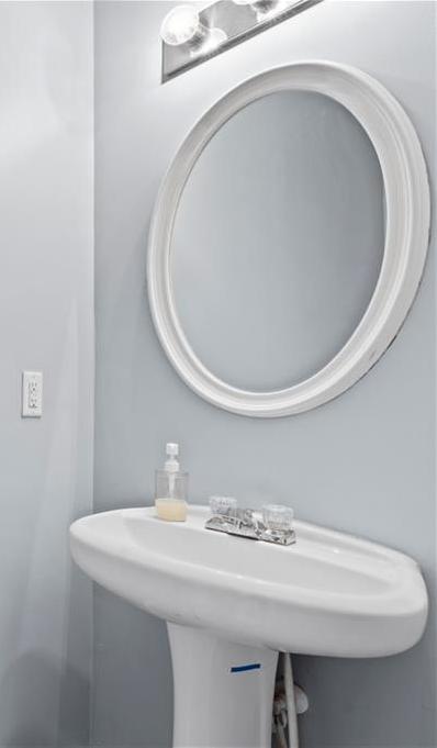 Photo #12