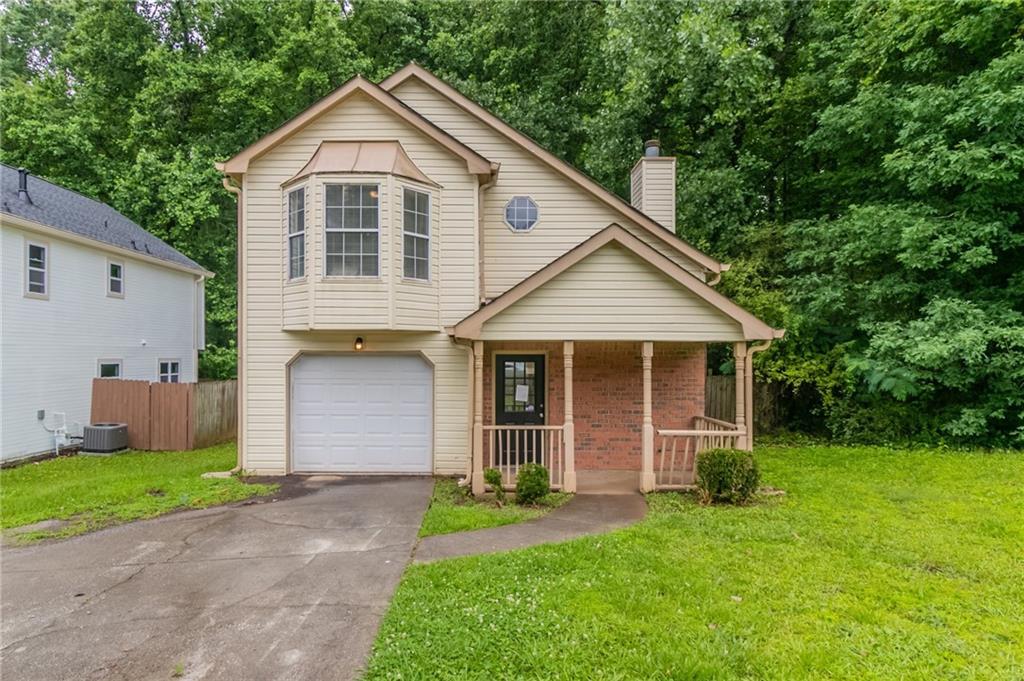 Photo one of 847 Ashley Ln Stone Mountain GA 30087 | MLS 7592836F