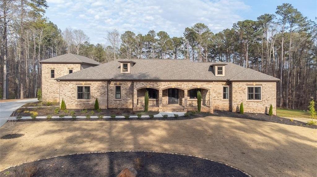 Photo one of 1380 Sw Elva Sw Dr Atlanta GA 30331 | MLS 7592925F