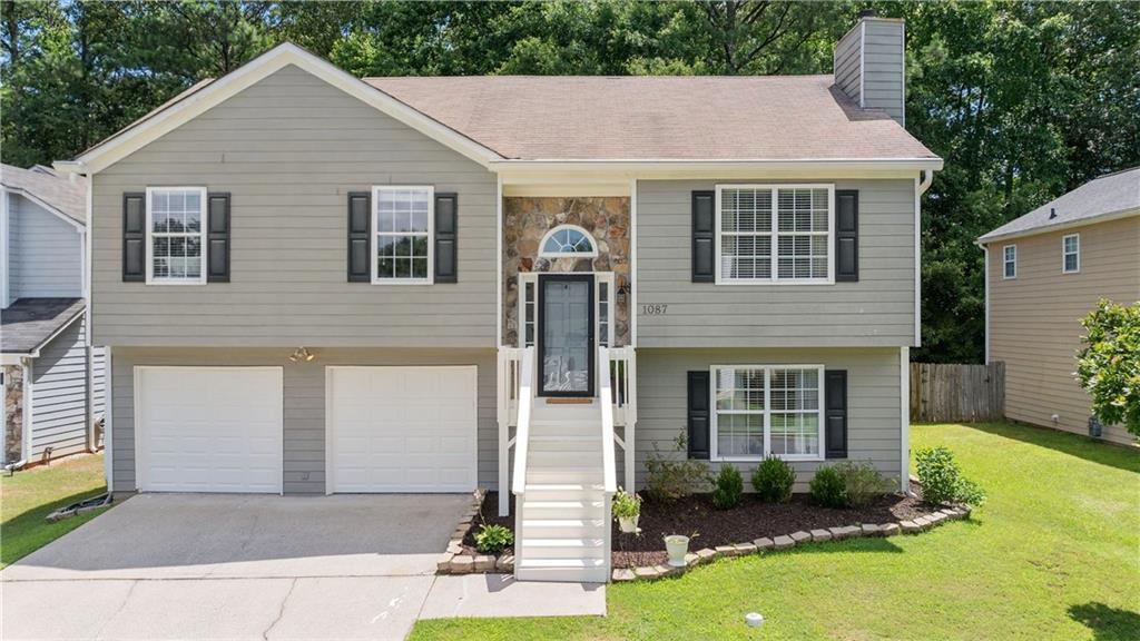 Photo one of 1087 Berkley Se Dr Smyrna GA 30082 | MLS 7593362F