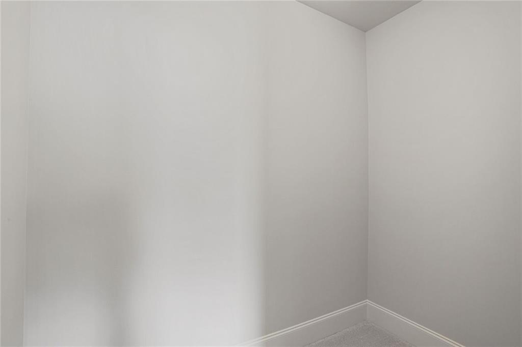 Photo #19