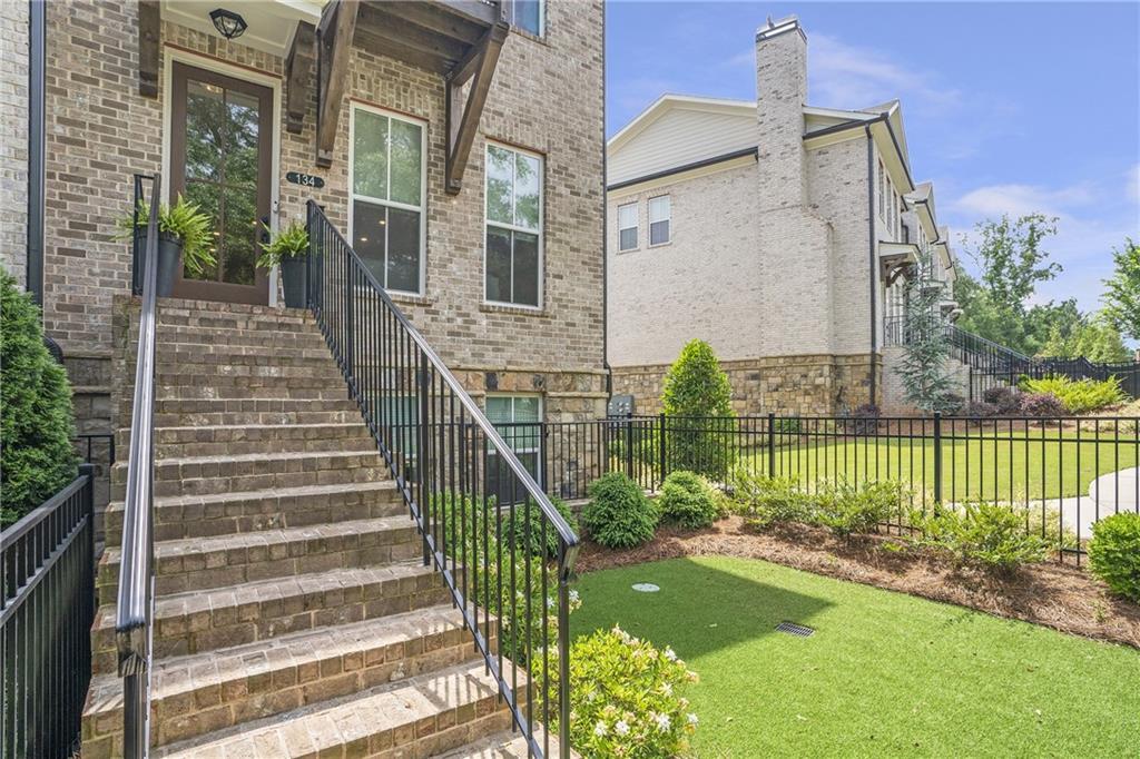 Photo one of 134 Everley Walk Alpharetta GA 30009 | MLS 7594755F