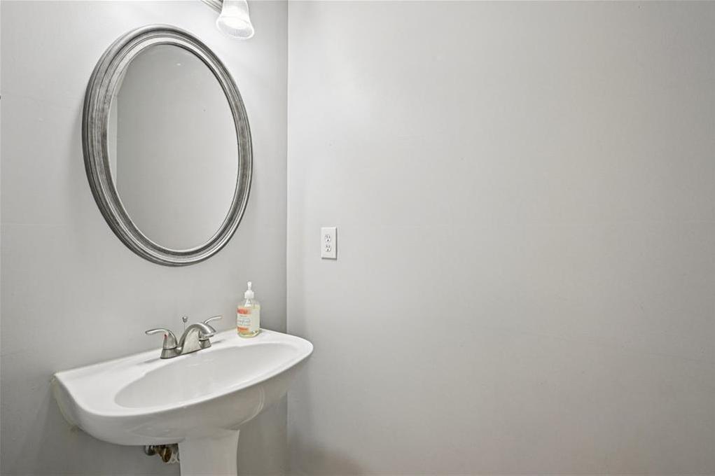 Photo #15