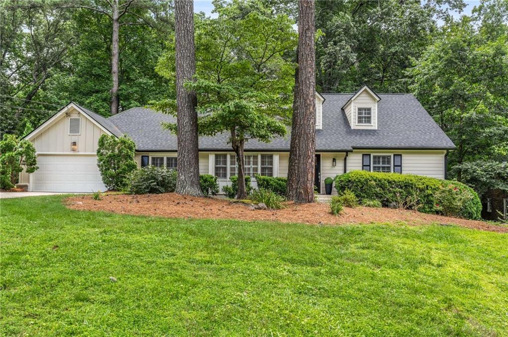 Photo one of 229 Devonwood Dr Atlanta GA 30328 | MLS 7595772F