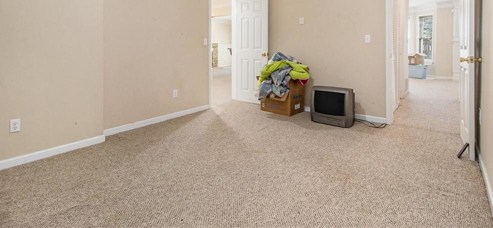 Photo #33