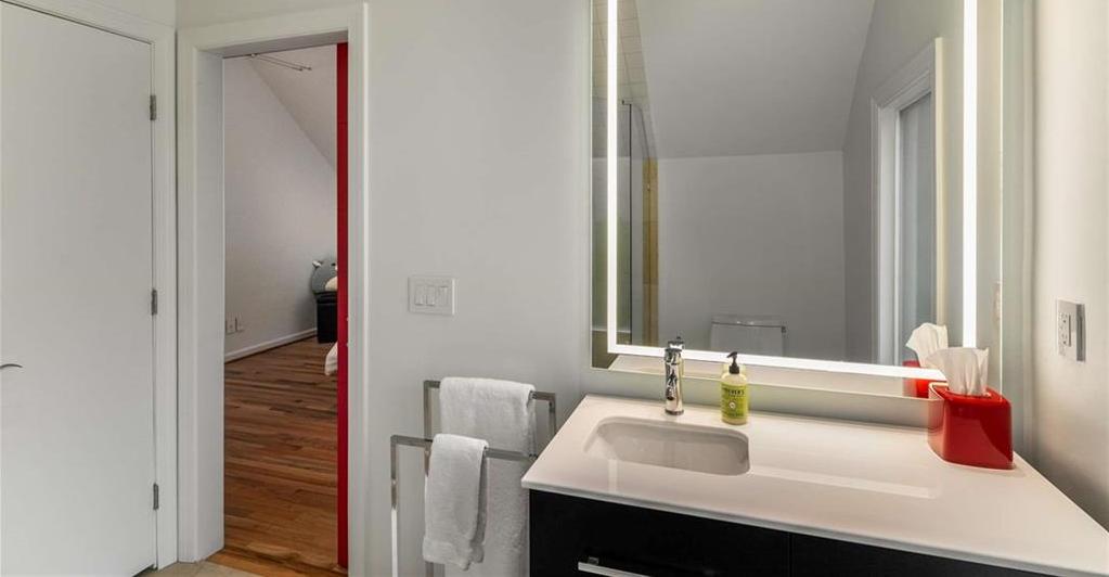 Photo #42