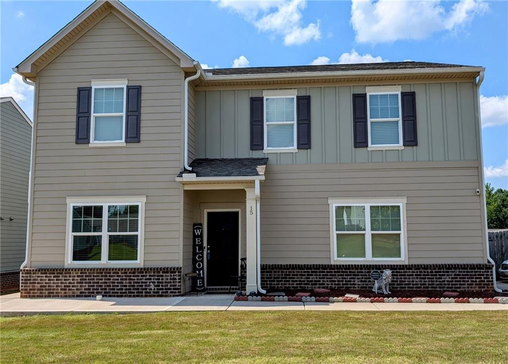 Photo one of 15 Regal Ln Covington GA 30016 | MLS 7600526F