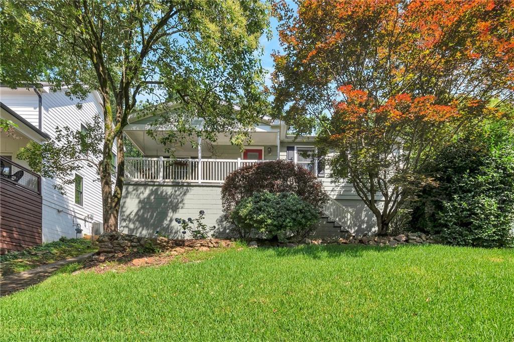 Photo one of 2002 Shalimar Ne Dr Chamblee GA 30345 | MLS 7601962F
