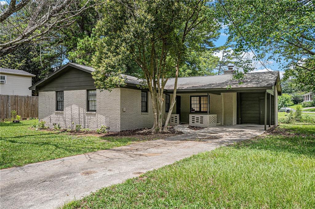 Photo one of 5400 Louis Xiv Ln Atlanta GA 30349 | MLS 7602413F