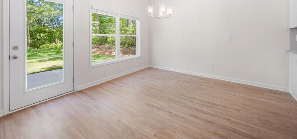 Photo #6