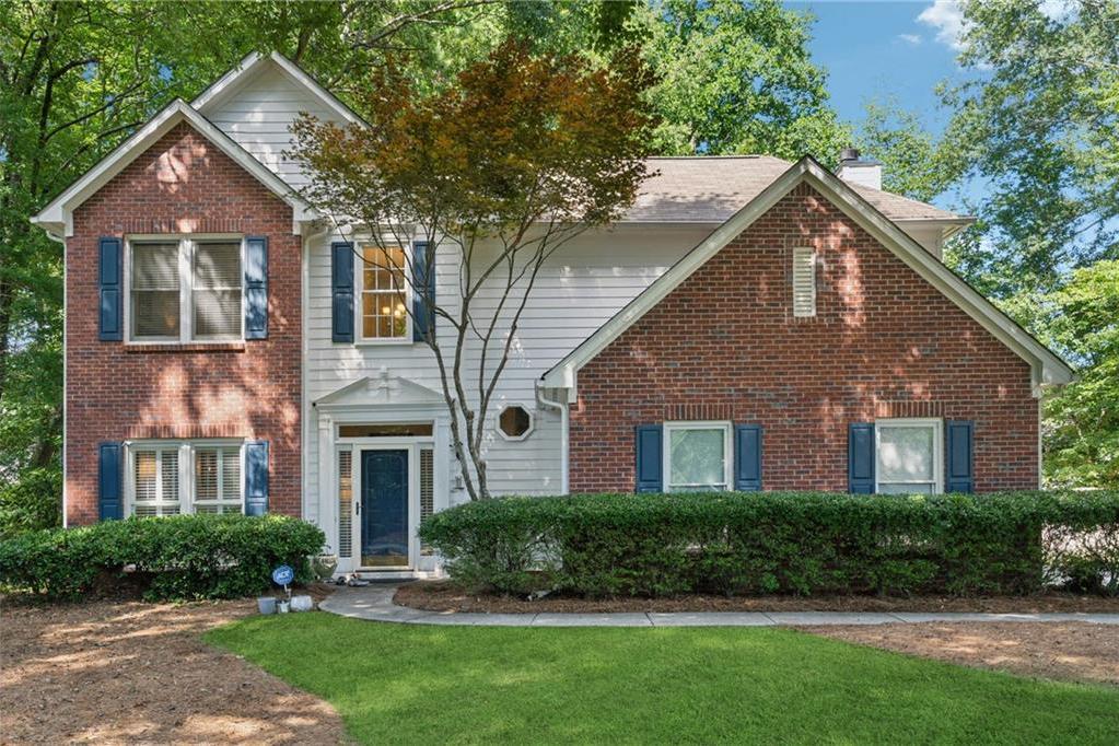 Photo one of 6520 Fairfield Trce Suwanee GA 30024 | MLS 7604533F
