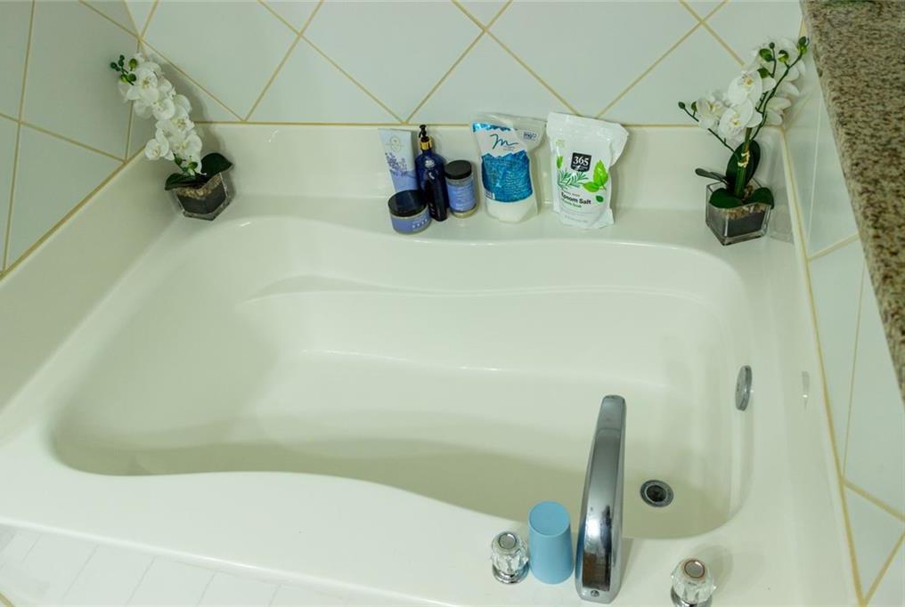 Photo #12