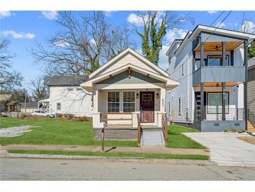 Charming craftsman style home with a spacious lawn at 453 Mary Sw St, Atlanta, GA 30310